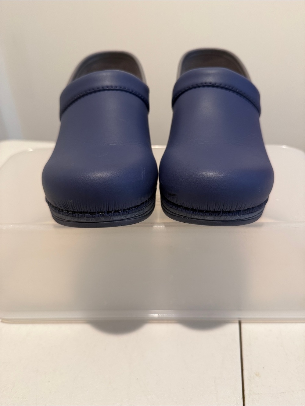 NWOT Dansko Blue Professional Anti Fatigue Leather Lightweight Slip-On Clogs 37